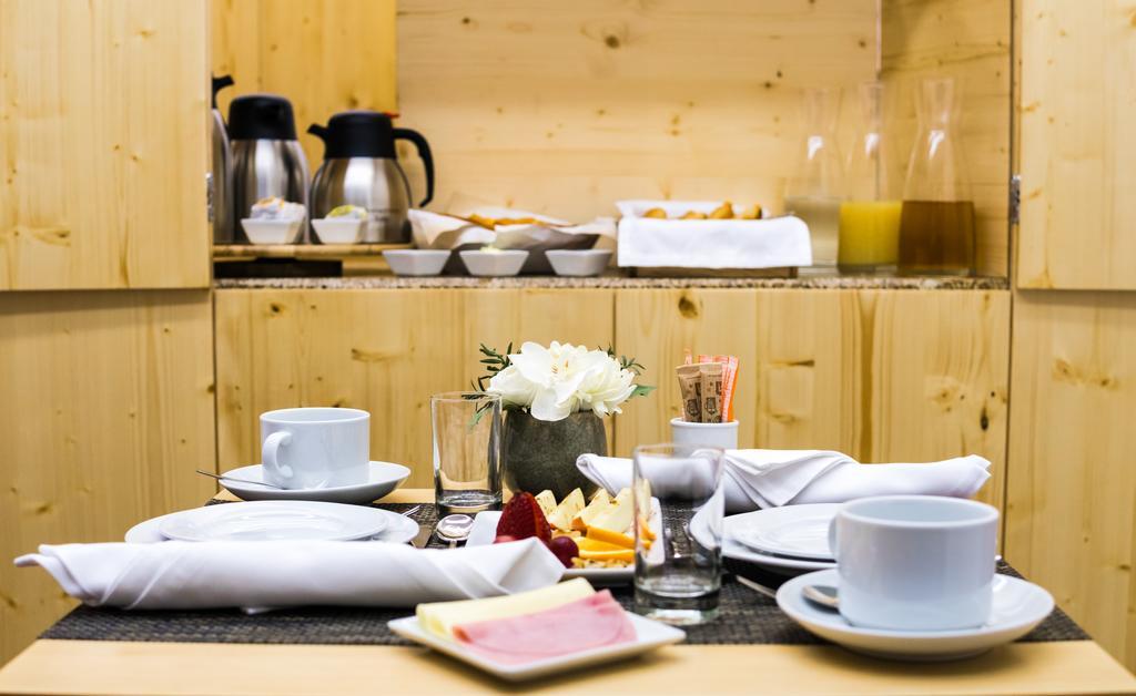 Ribeiredge Guest House بورتو المظهر الخارجي الصورة